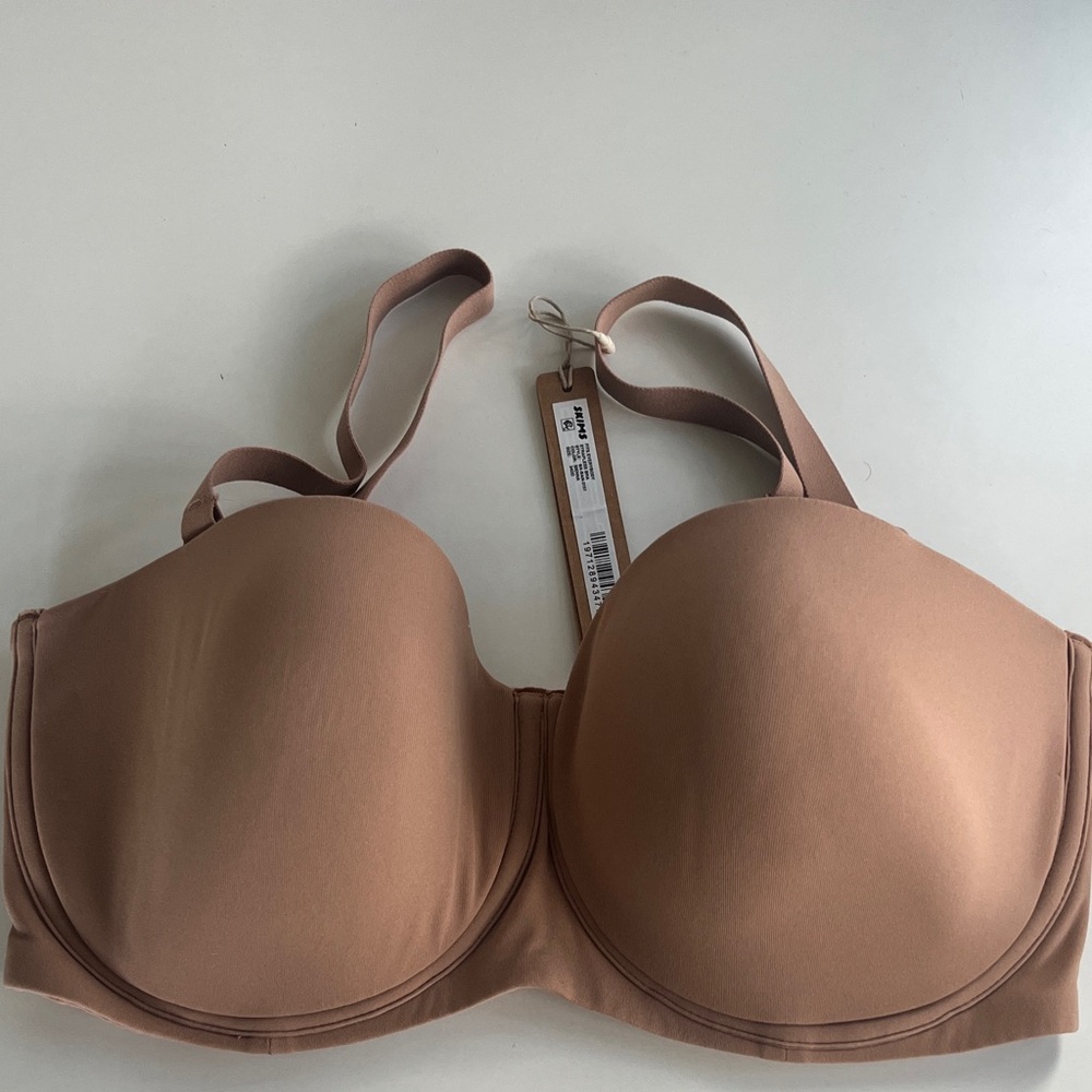 SKIMS strapless (with removable straps). Color - sienna